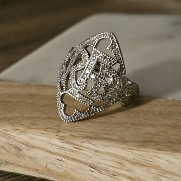 Taylor Swift Inspired Red Album Ring (Taylor's Version) - Picture 6 of 7